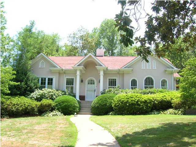 134 Ridgeside Road Chattanooga, TN 37411 - Photo 1 of 9 Primary Photo