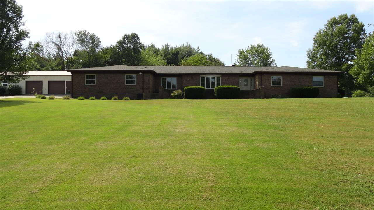 1777 Country Road Boonville, IN 47601 - Photo 1 of 36