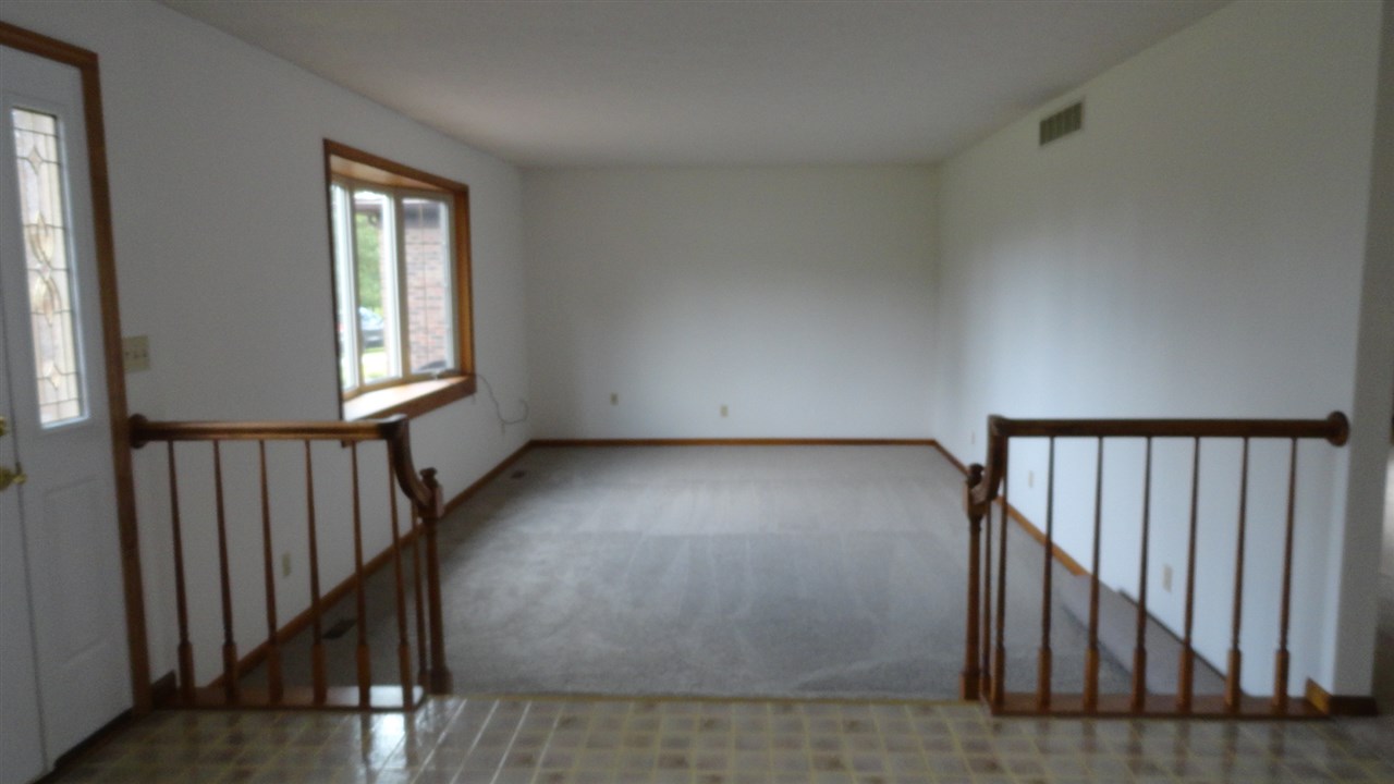 1777 Country Road Boonville, IN 47601 - Photo 13 of 36