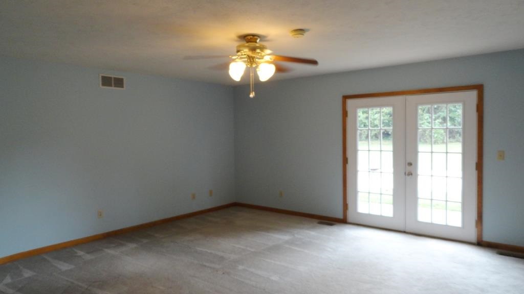 1777 Country Road Boonville, IN 47601 - Photo 20 of 36
