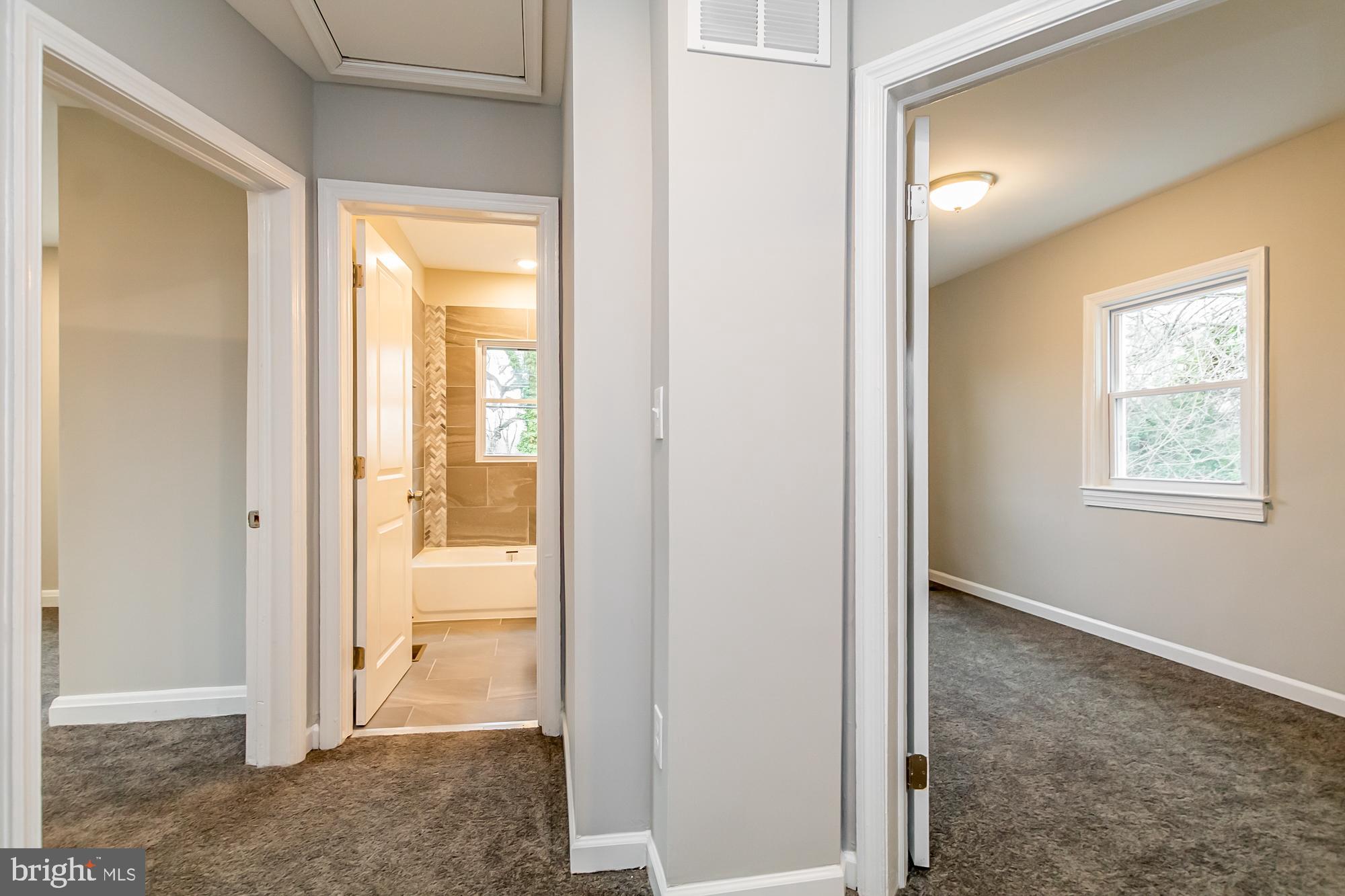 7306 Old Harford Road Baltimore, MD 21234 - Photo 19 of 35 Upper Hallway