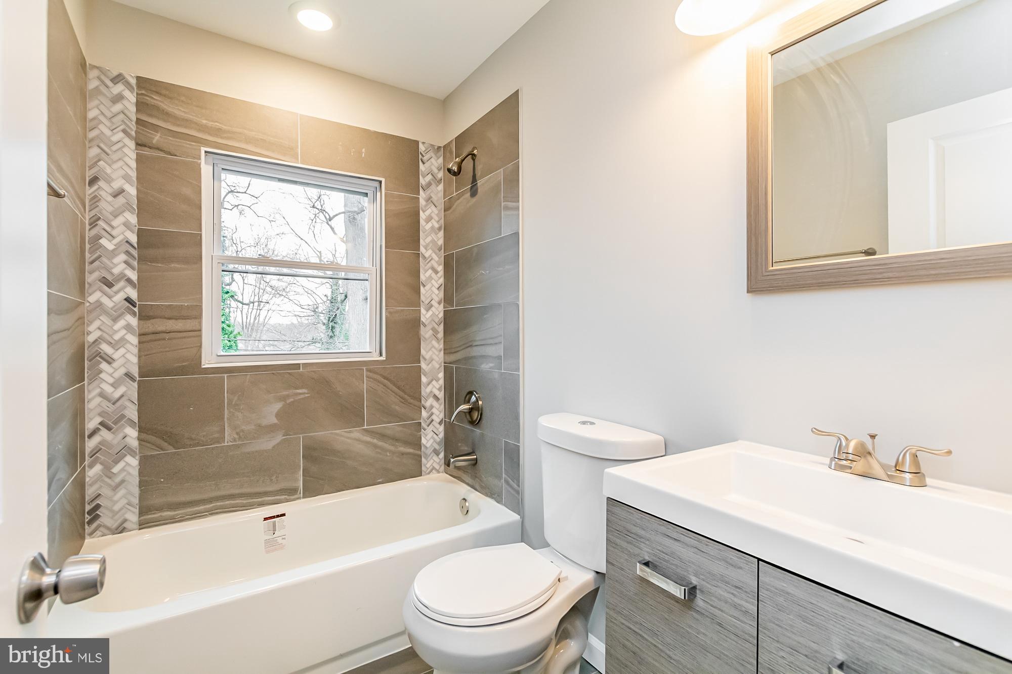 7306 Old Harford Road Baltimore, MD 21234 - Photo 25 of 35 Full Bath Upper Level