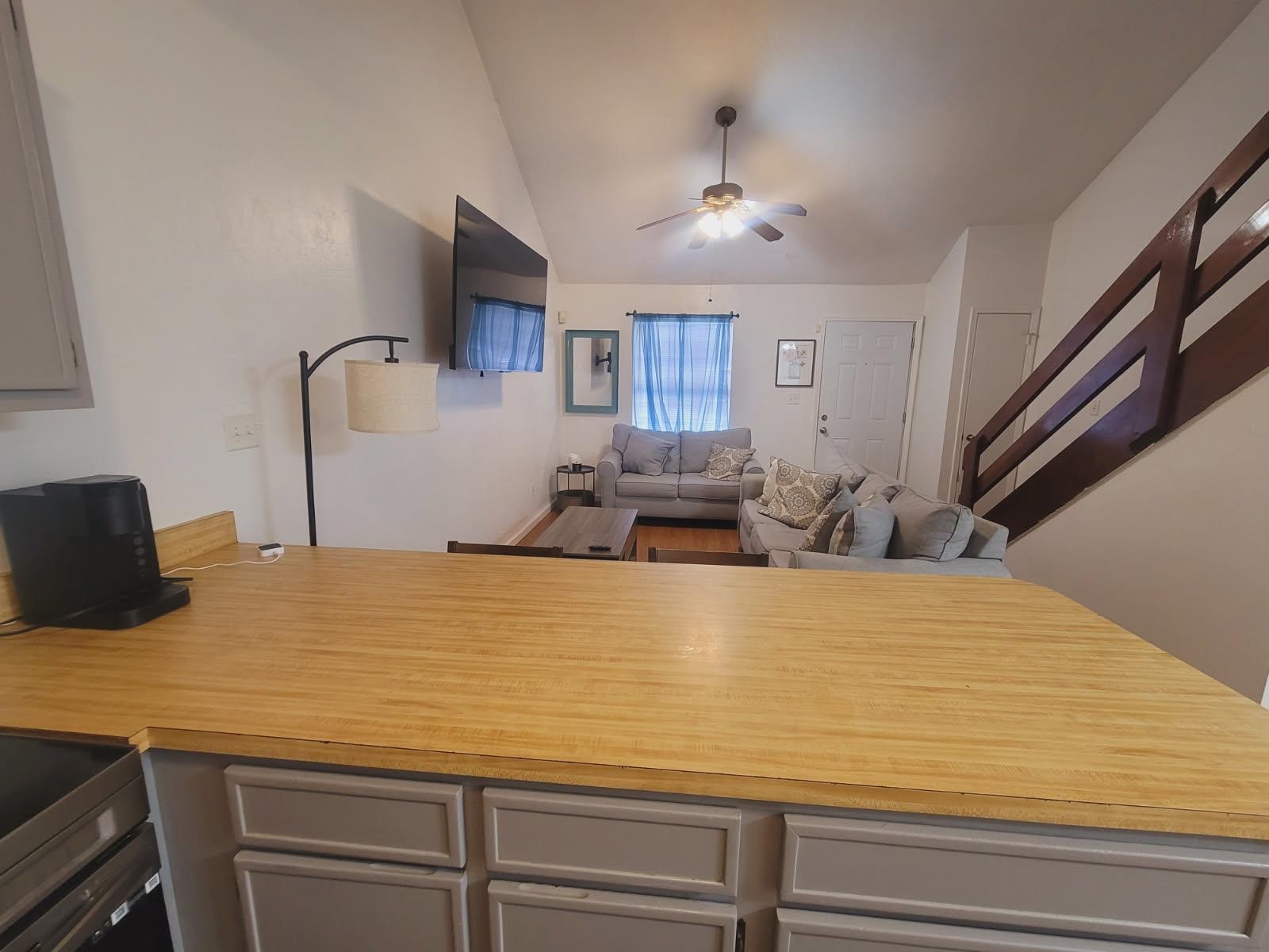 1119 Ocala Road Tallahassee, FL 32304 - Photo 9 of 24