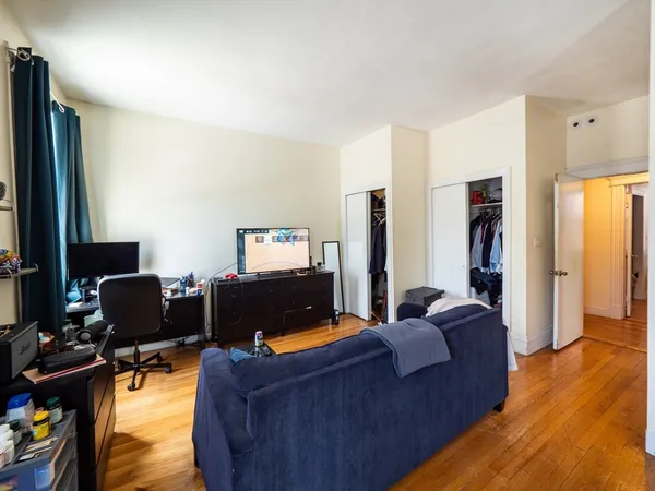 $4,500 | 481 Boylston Street, Unit 1, Brookline, MA 02445