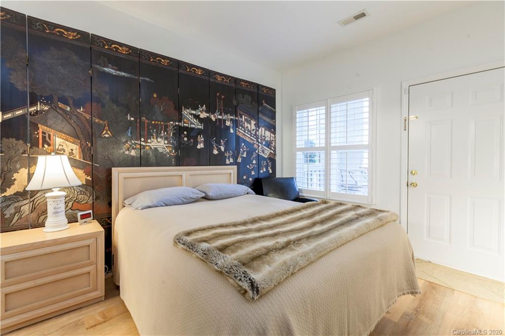5730 Closeburn Road, Unit E Charlotte, NC 28210 - Photo 14 of 35 Gallery Image 14