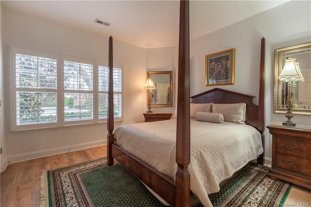 5730 Closeburn Road, Unit E Charlotte, NC 28210 - Photo 22 of 35 Gallery Image 22