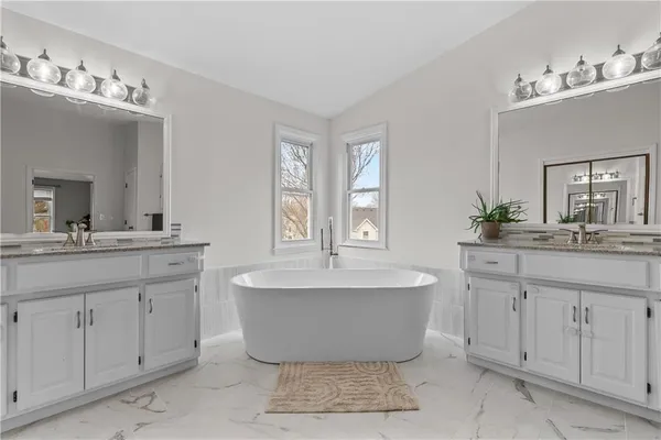 $525,000 | 12422 Wedd Street, Overland Park, KS 66213