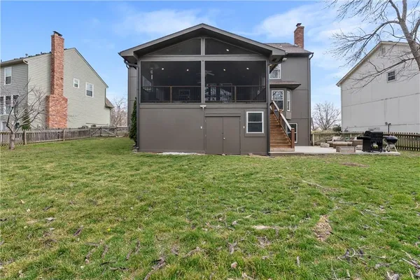 $525,000 | 12422 Wedd Street, Overland Park, KS 66213