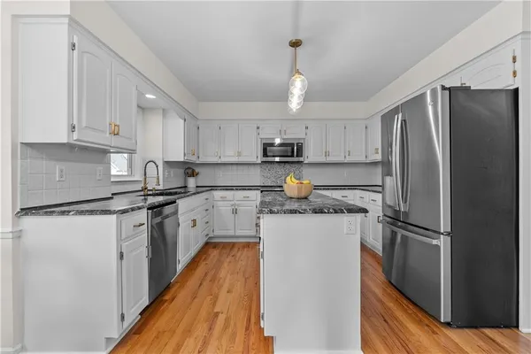 $525,000 | 12422 Wedd Street, Overland Park, KS 66213