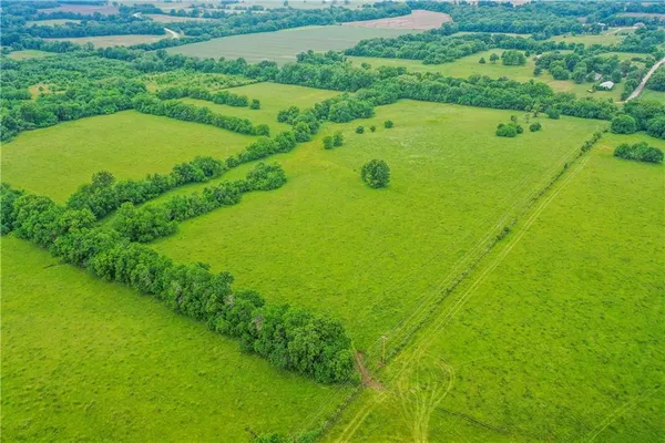 $299,000 | 6-7 South N/a, Archie, MO 64725