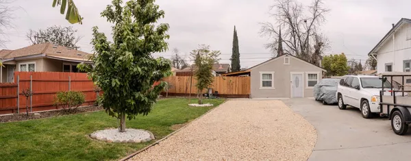 $260,000 | 325 East Cortland Avenue, Fresno, CA 93704