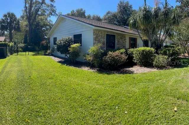 $318,900 | 4524 Southeast 11th Place, Ocala, FL 34471