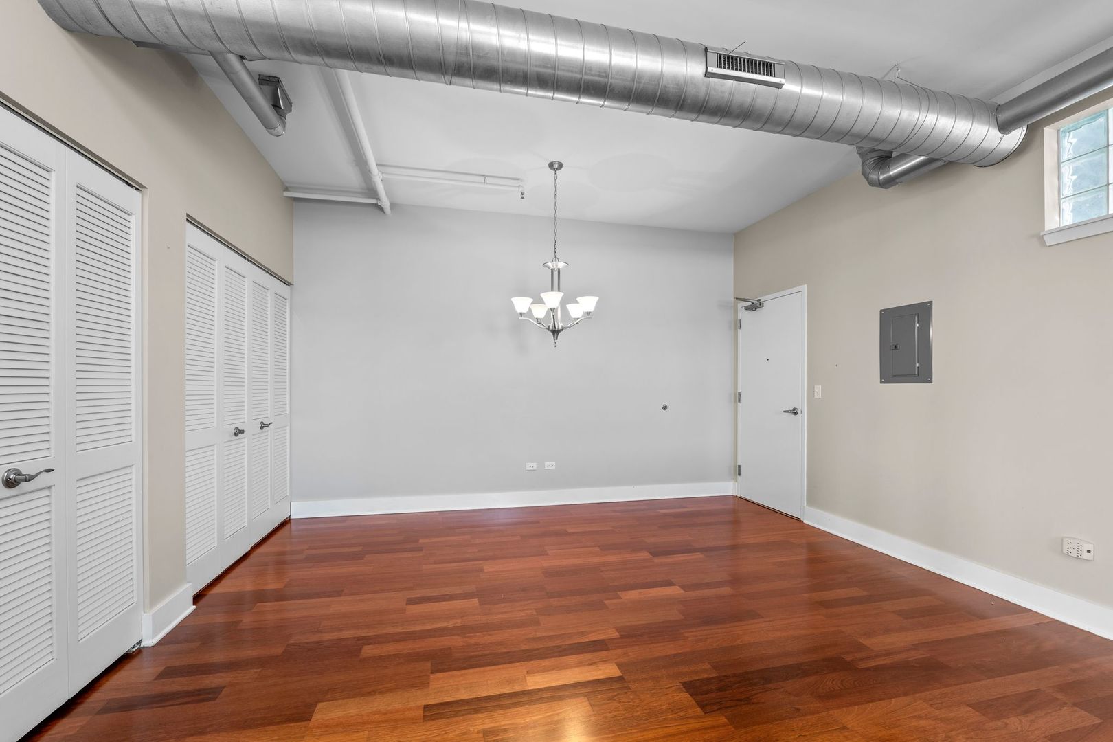 351 Front Street, Unit 2212 Lemont, IL 60439 - Photo 20 of 36 a view of a room with wooden floor