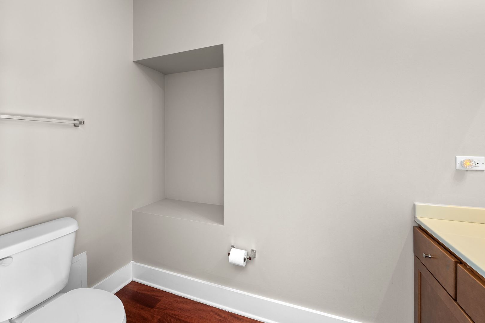 351 Front Street, Unit 2212 Lemont, IL 60439 - Photo 22 of 36 a bathroom with a toilet