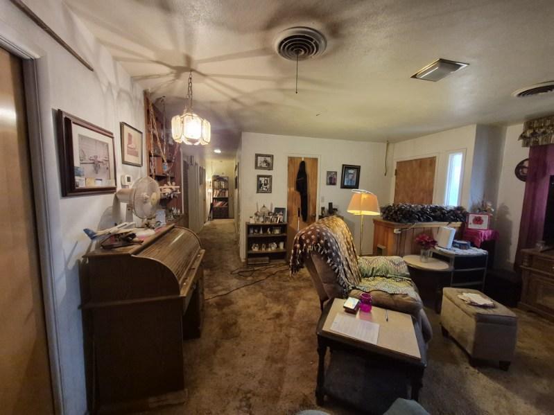 1808 West 18th Plainview, TX 79072 - Photo 4 of 16 WhatsApp Image 2026-02-09 at 7.21.43 PM