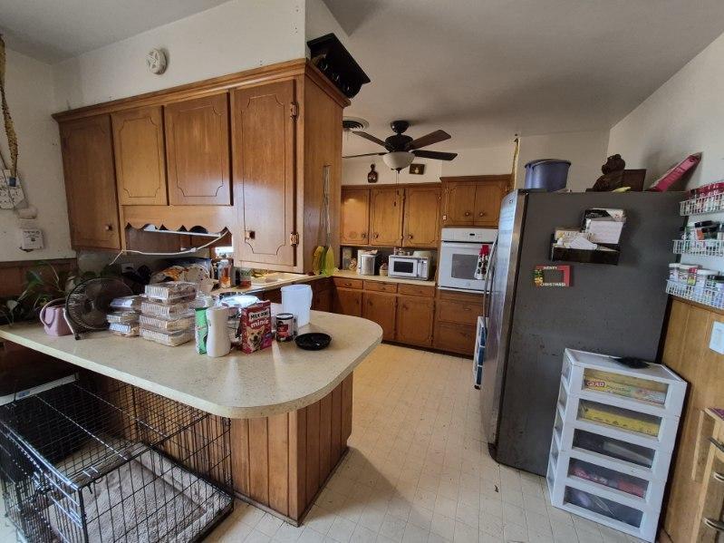 1808 West 18th Plainview, TX 79072 - Photo 8 of 16 WhatsApp Image 2026-02-09 at 7.23.14 PM