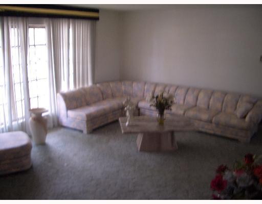 6930 Martin Road Margate, FL 33068 - Photo 3 of 9 Living Room