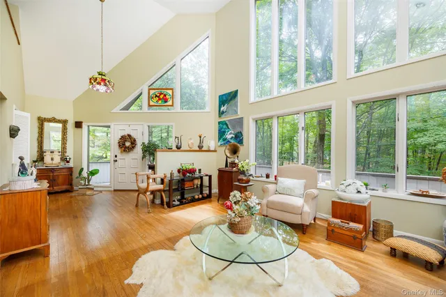 $1,150,000 | 51 Major Lockwood Lane, Pound Ridge, NY 10576