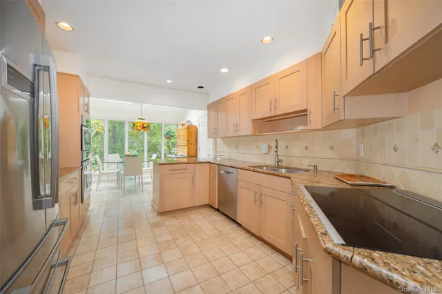 $1,150,000 | 51 Major Lockwood Lane, Pound Ridge, NY 10576