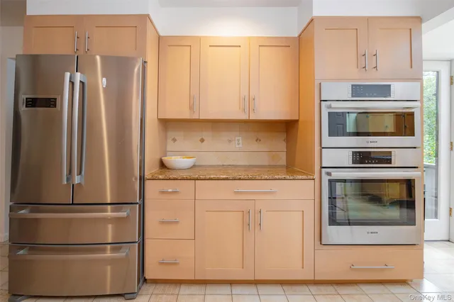 $1,150,000 | 51 Major Lockwood Lane, Pound Ridge, NY 10576