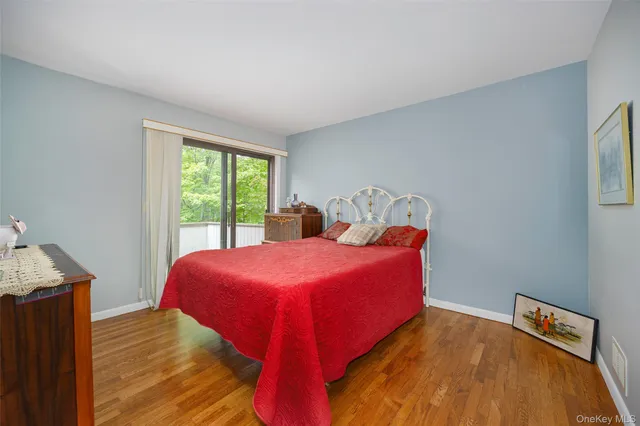 $1,150,000 | 51 Major Lockwood Lane, Pound Ridge, NY 10576