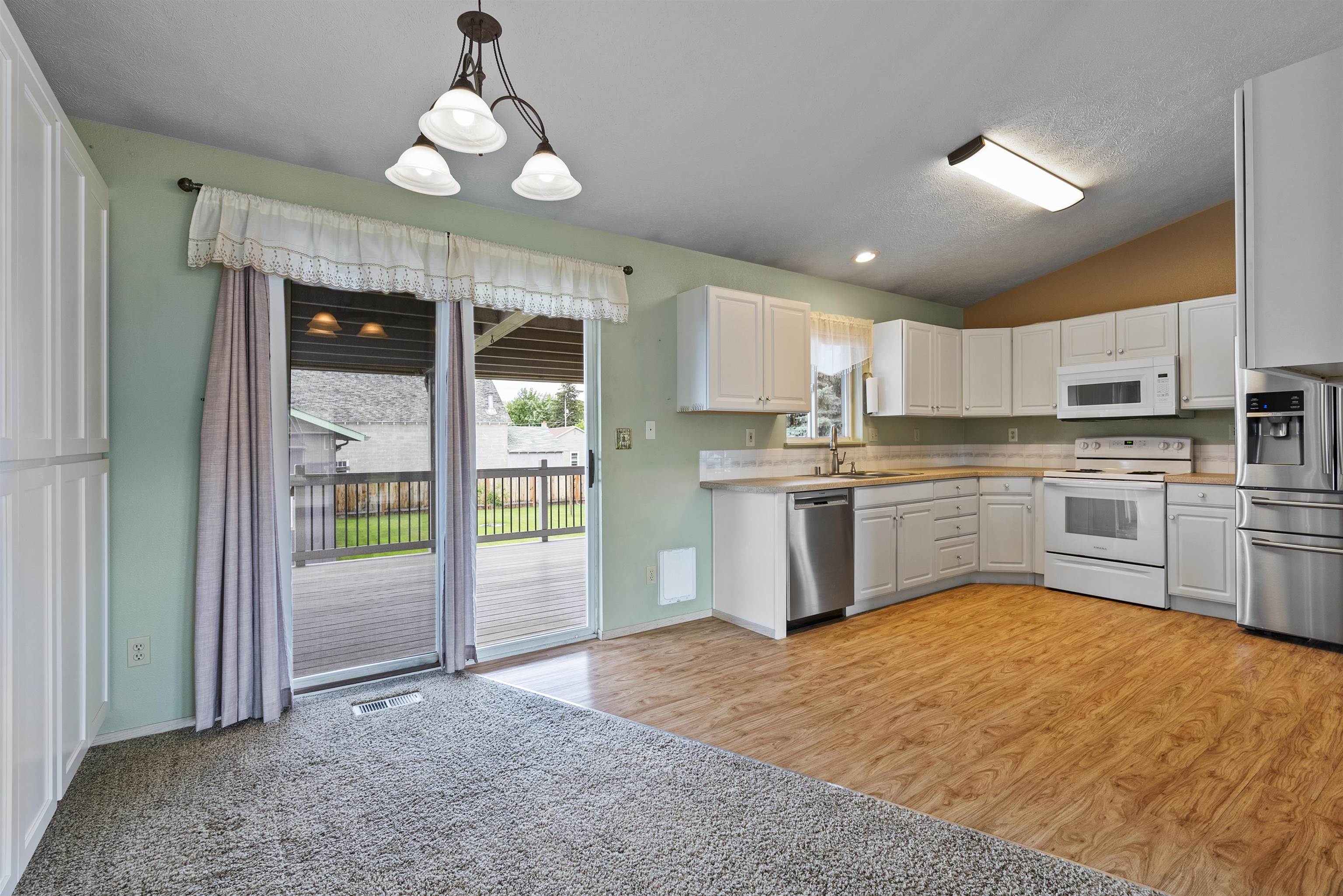 4911 North Bolivar Road Spokane Valley, WA 99216 - Photo 9 of 46