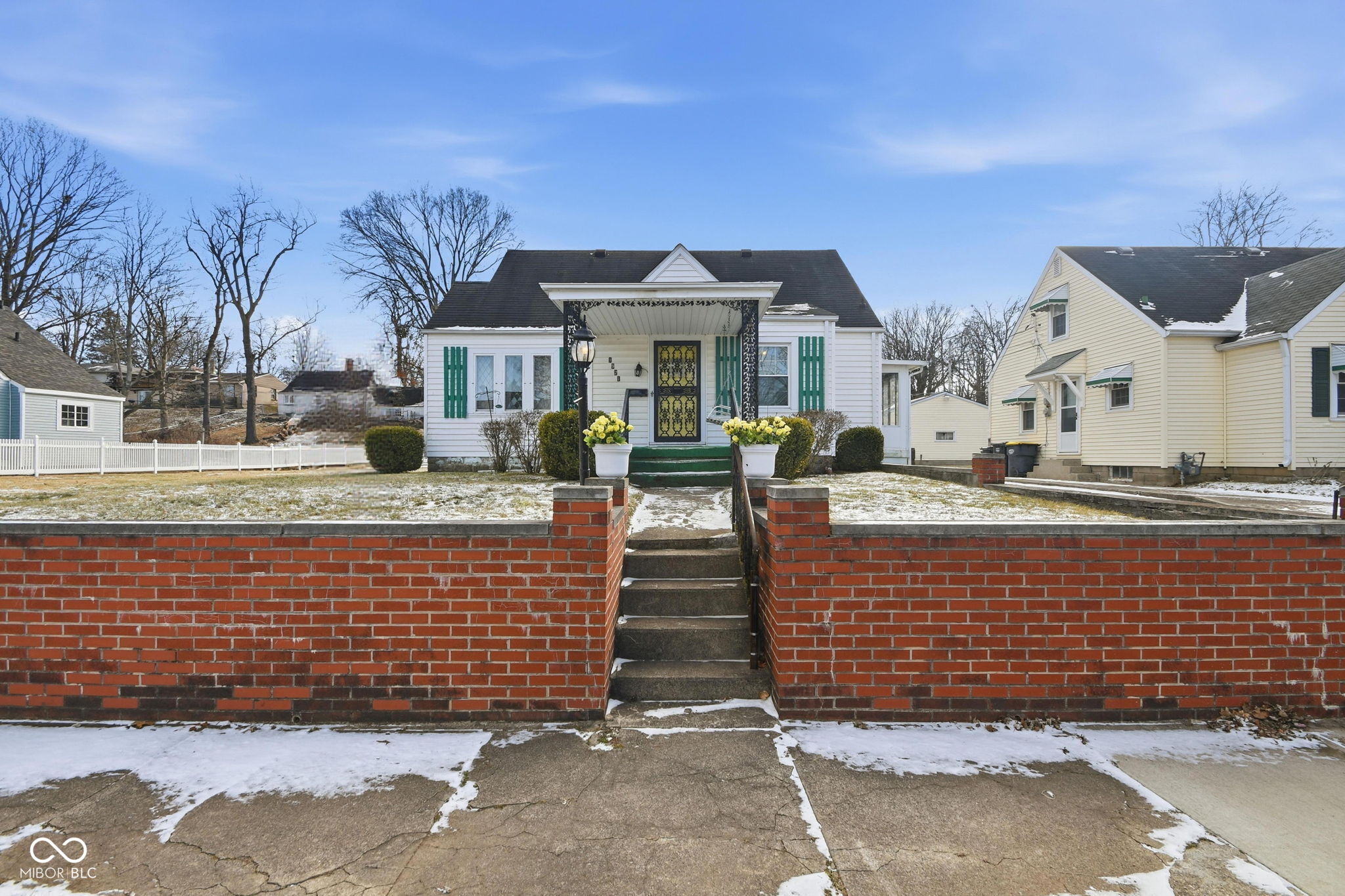 1921 West 9th Street Anderson, IN 46016 - Photo 1 of 25