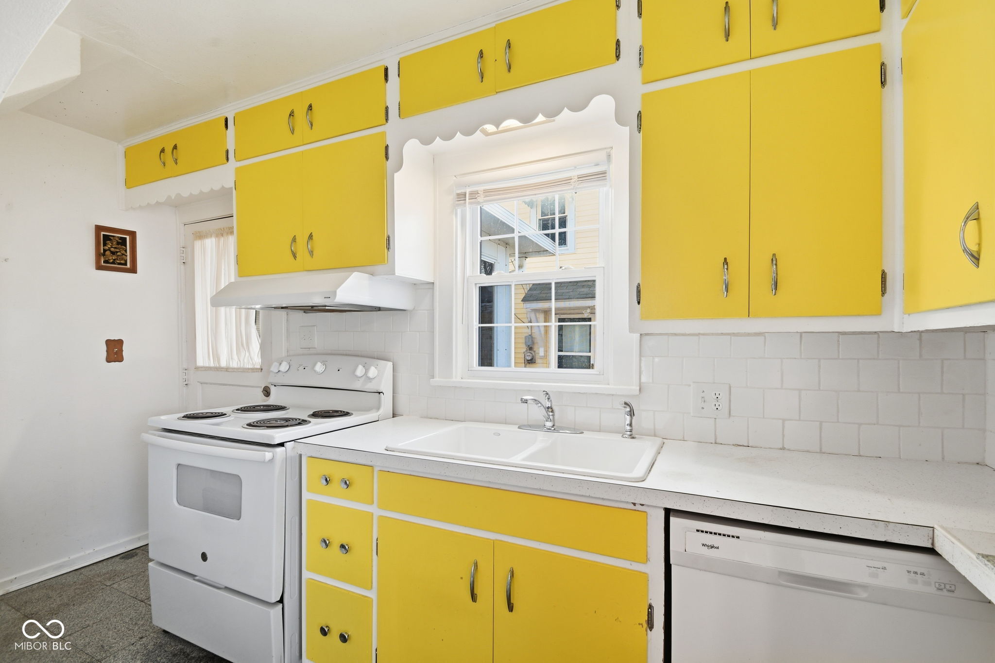 1921 West 9th Street Anderson, IN 46016 - Photo 9 of 25