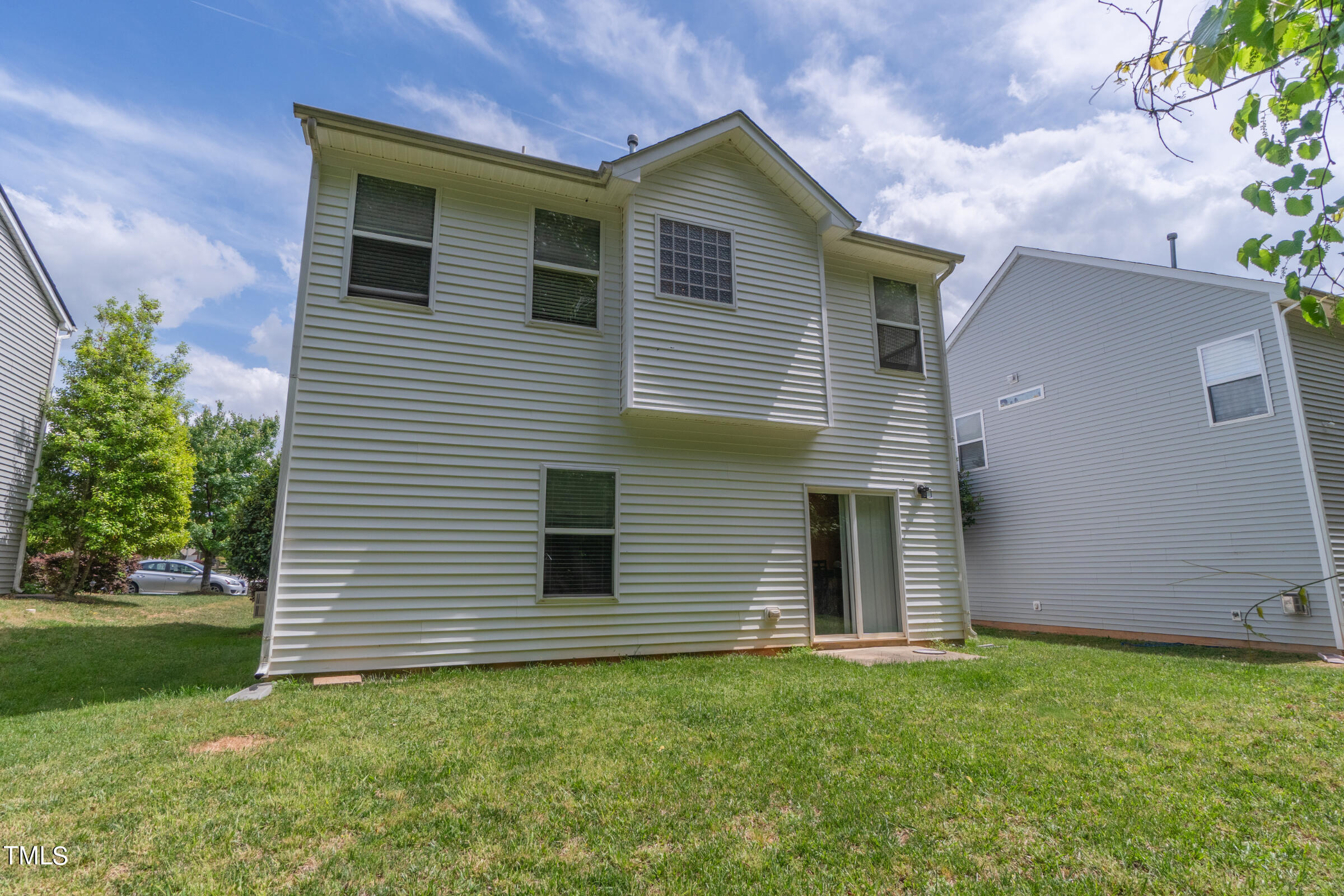 2600 Shepherd Valley Street Raleigh, NC 27610 - Photo 4 of 36 2600-4