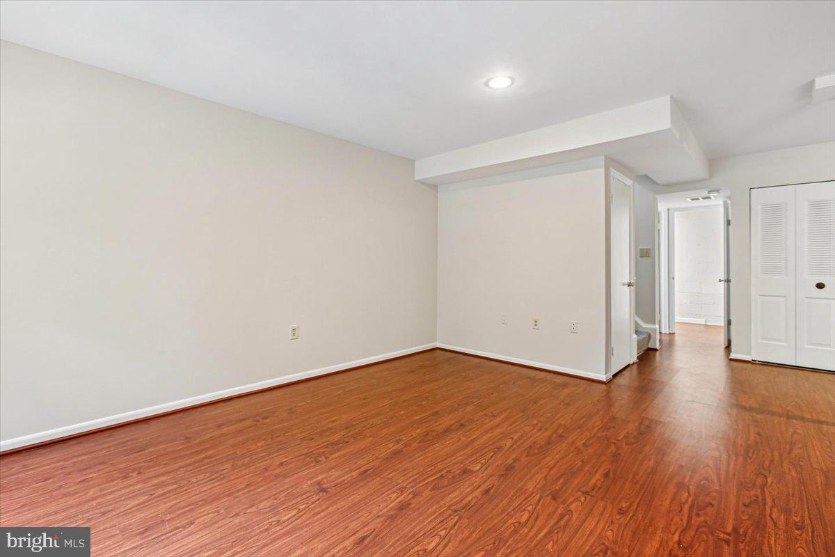 1005 Tapawingo Road Southwest Vienna, VA 22180 - Photo 42 of 76 Gallery Image 42