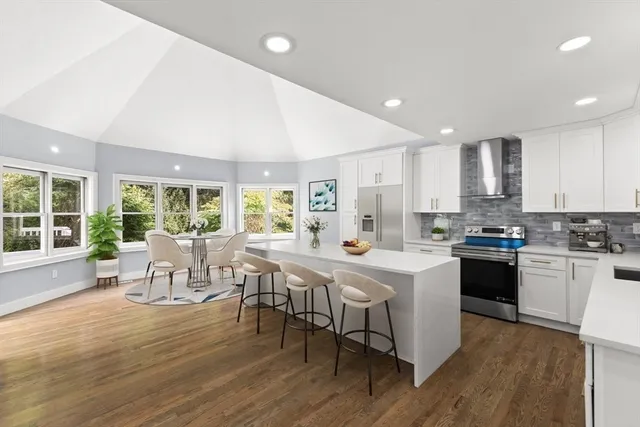 $6,000 | 24 Country Club Drive, Unit 24, Plymouth, MA 02360