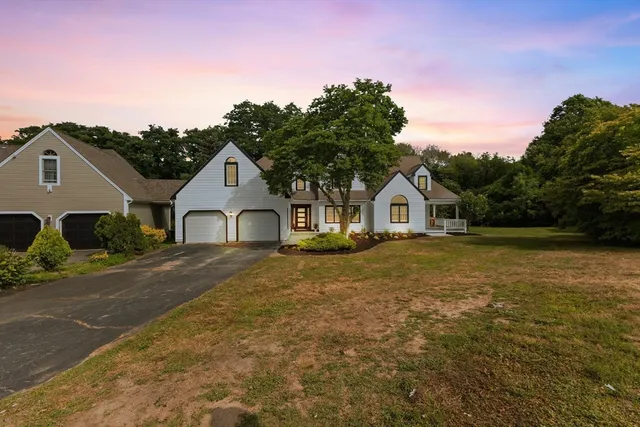 $6,000 | 24 Country Club Drive, Unit 24, Plymouth, MA 02360