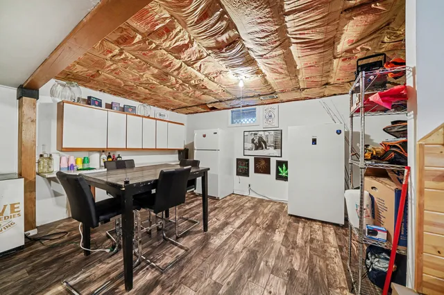 $299,900 | 50362 Eastside Drive, Dowagiac, MI 49047