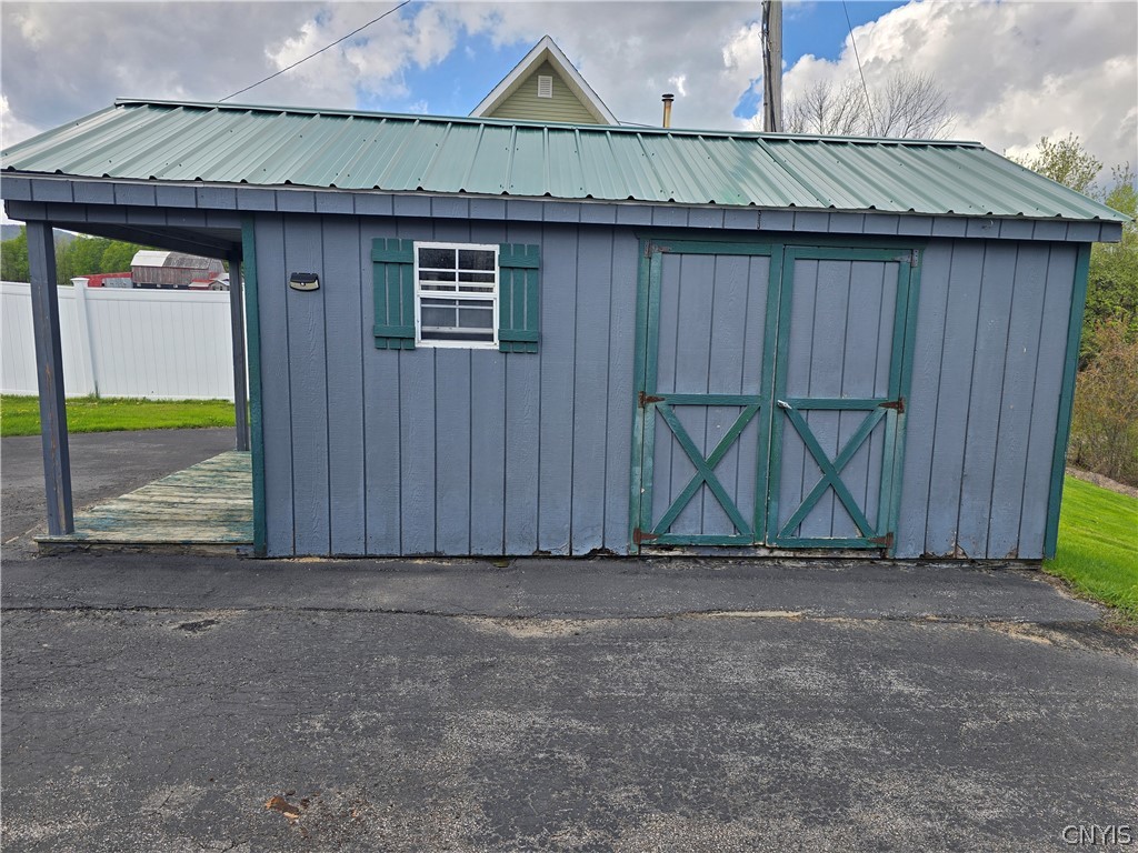 304 Lynch Road Fairfield, NY 13365 - Photo 8 of 23