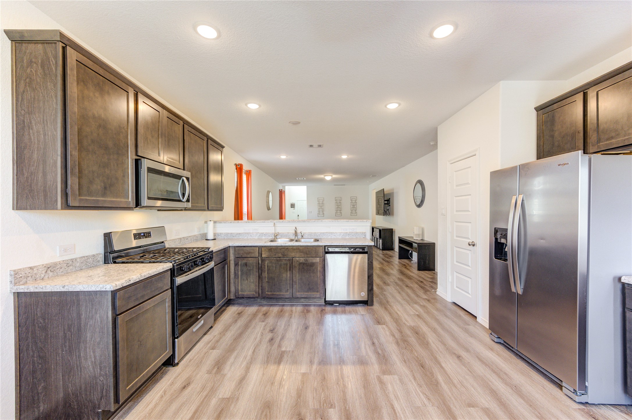 21310 Nova Way Porter, TX 77365 - Photo 7 of 27 kitchen3