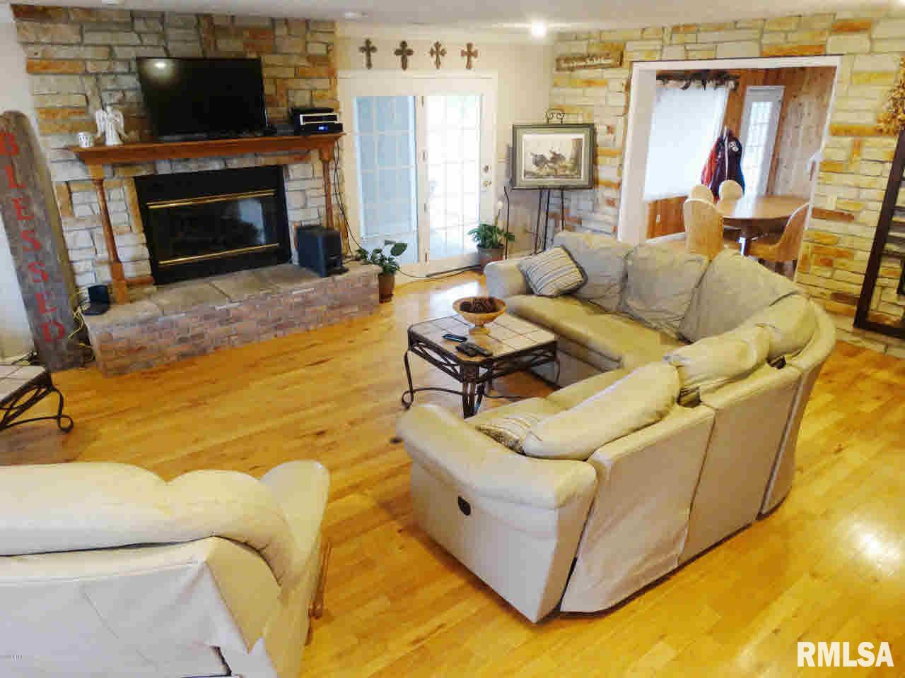12352 South Park Road Benton, IL 62812 - Photo 11 of 57 Gallery Image 11