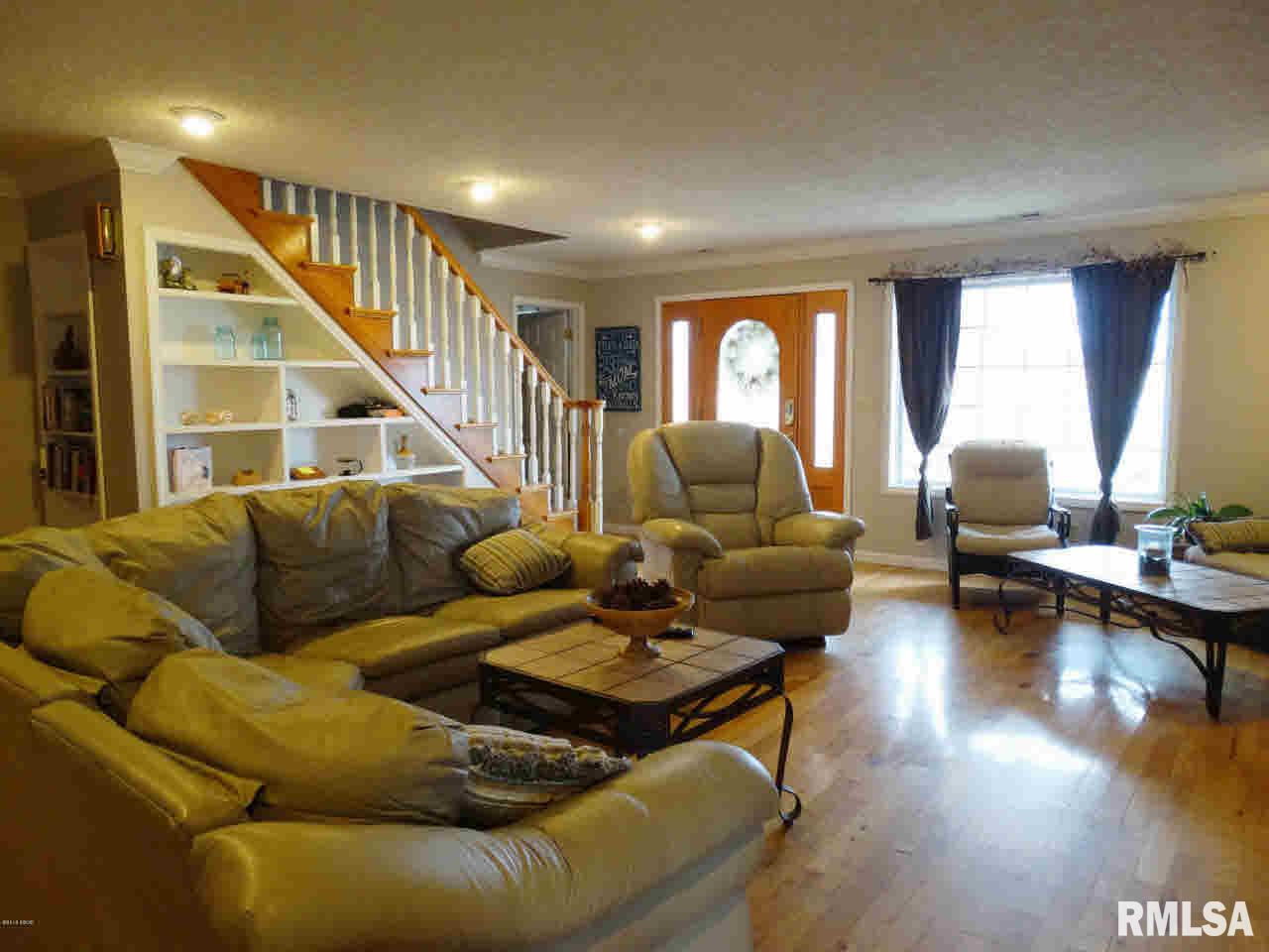 12352 South Park Road Benton, IL 62812 - Photo 13 of 57 Gallery Image 13