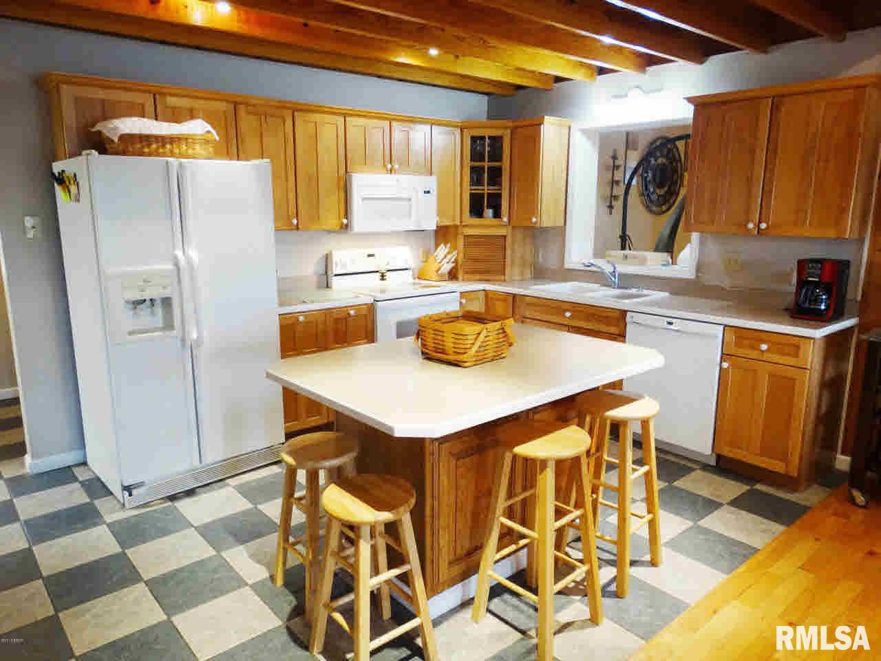 12352 South Park Road Benton, IL 62812 - Photo 17 of 57 Gallery Image 17