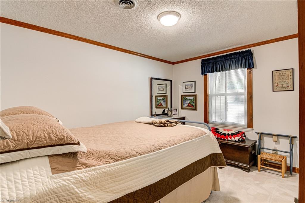 6255 Lake Front Road Greensboro, NC 27406 - Photo 21 of 47 Gallery Image 21