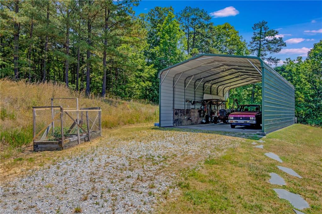 6255 Lake Front Road Greensboro, NC 27406 - Photo 33 of 47 Gallery Image 33