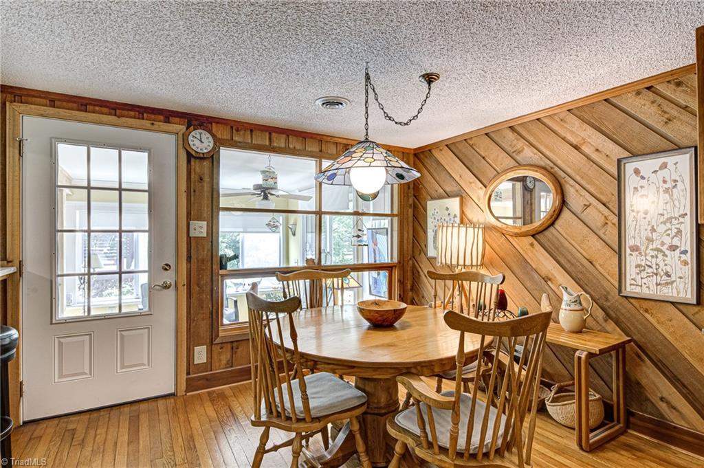 6255 Lake Front Road Greensboro, NC 27406 - Photo 9 of 47 Gallery Image 9