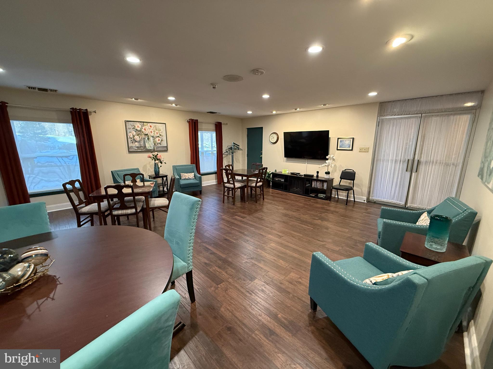 1375 Pershing Boulevard, Unit 601 Reading, PA 19607 - Photo 17 of 20 Community room