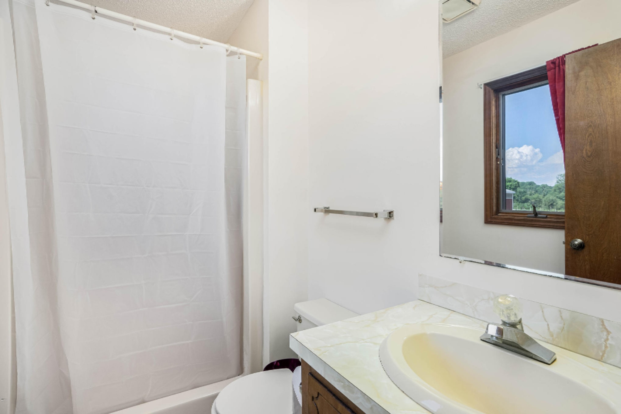 9959 Garr Road Berrien Springs, MI 49103 - Photo 18 of 64 Master Bath