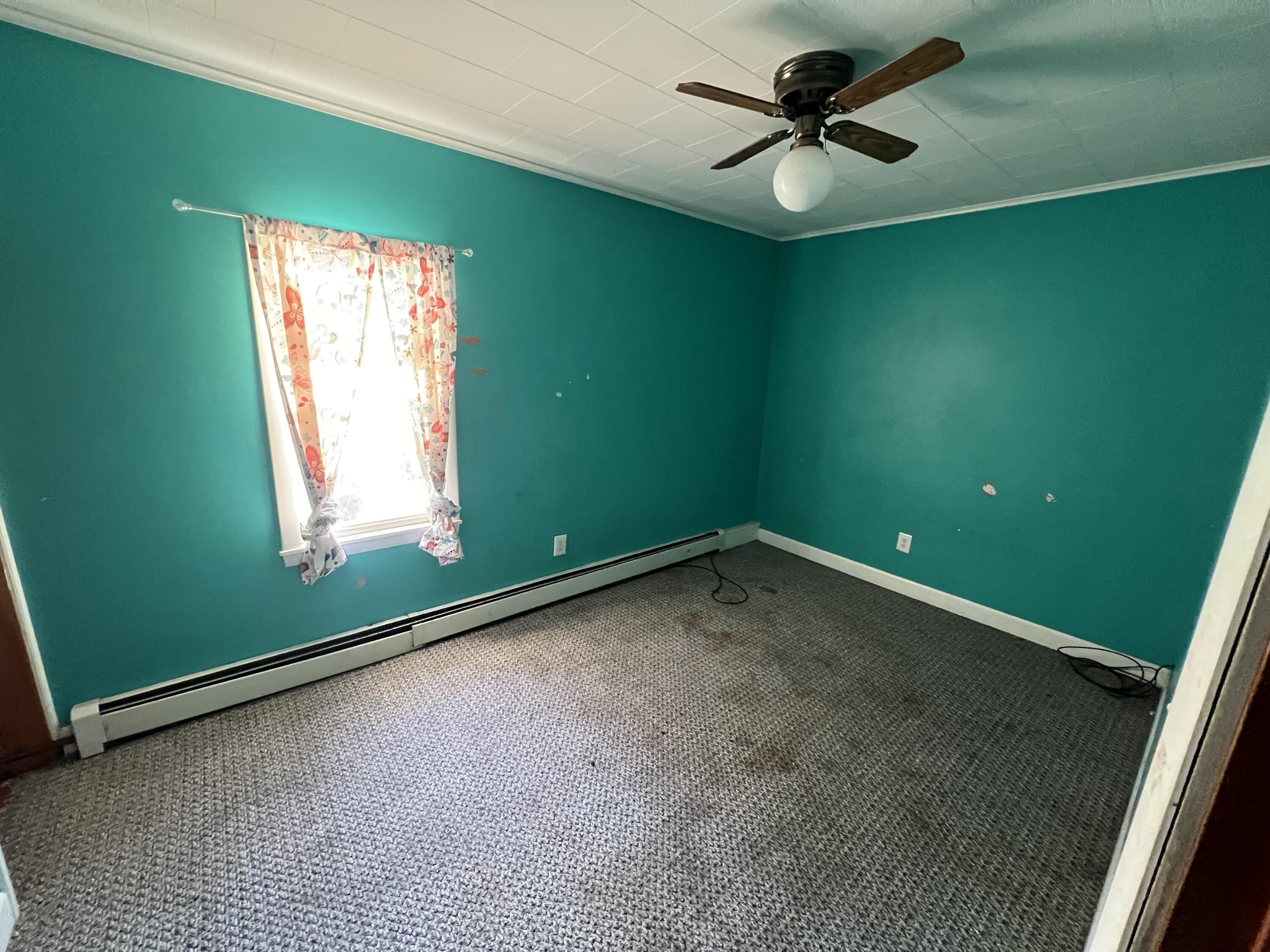 23 Hillcrest Avenue Millinocket, ME 04462 - Photo 17 of 31 IMG_1901