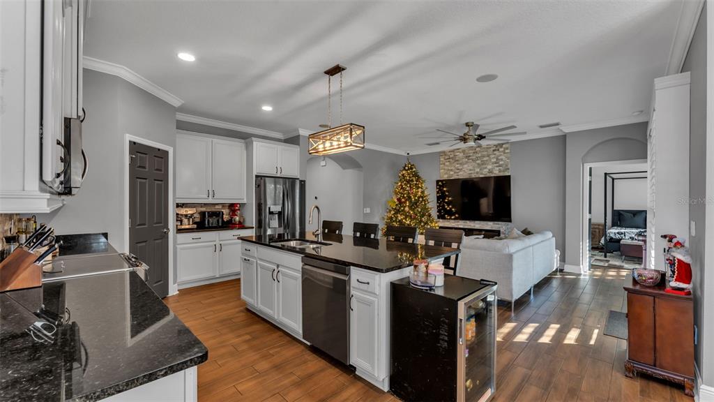 6247 Hawk Grove Court Wesley Chapel, FL 33545 - Photo 17 of 48