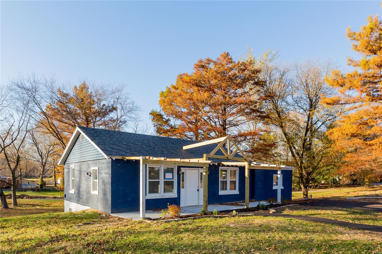 1631 Parker Road St. Louis, MO 63138 - Photo 2 of 23 Gallery Image 2