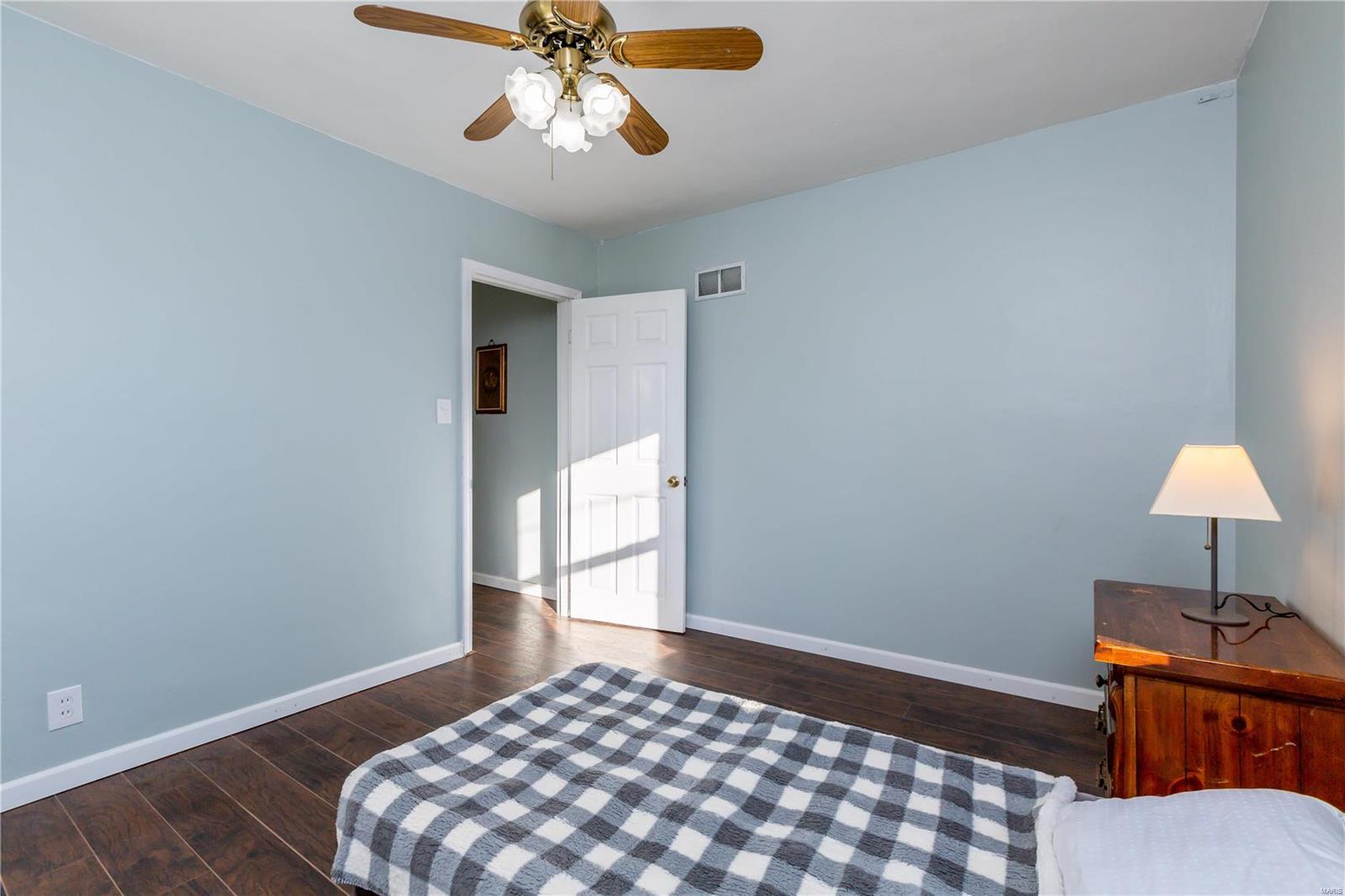 1631 Parker Road St. Louis, MO 63138 - Photo 18 of 23 Gallery Image 18
