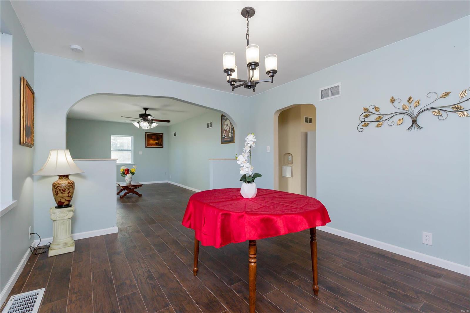 1631 Parker Road St. Louis, MO 63138 - Photo 6 of 23 Gallery Image 6