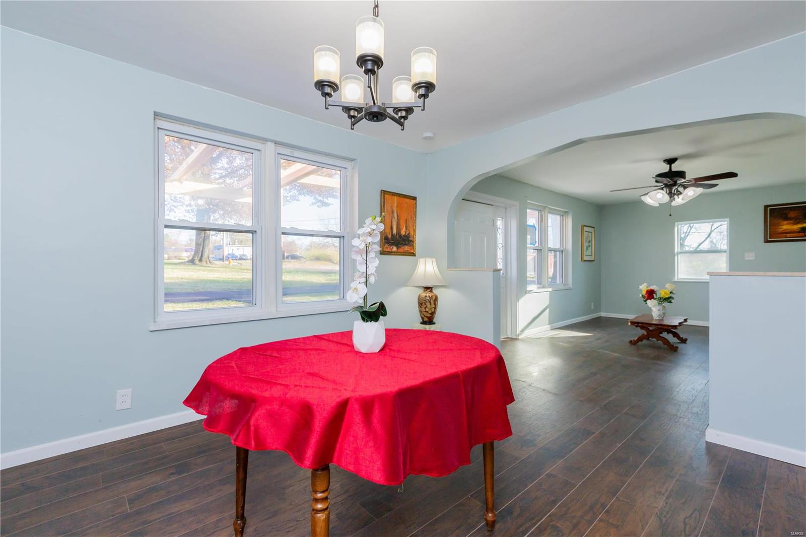 1631 Parker Road St. Louis, MO 63138 - Photo 7 of 23 Gallery Image 7