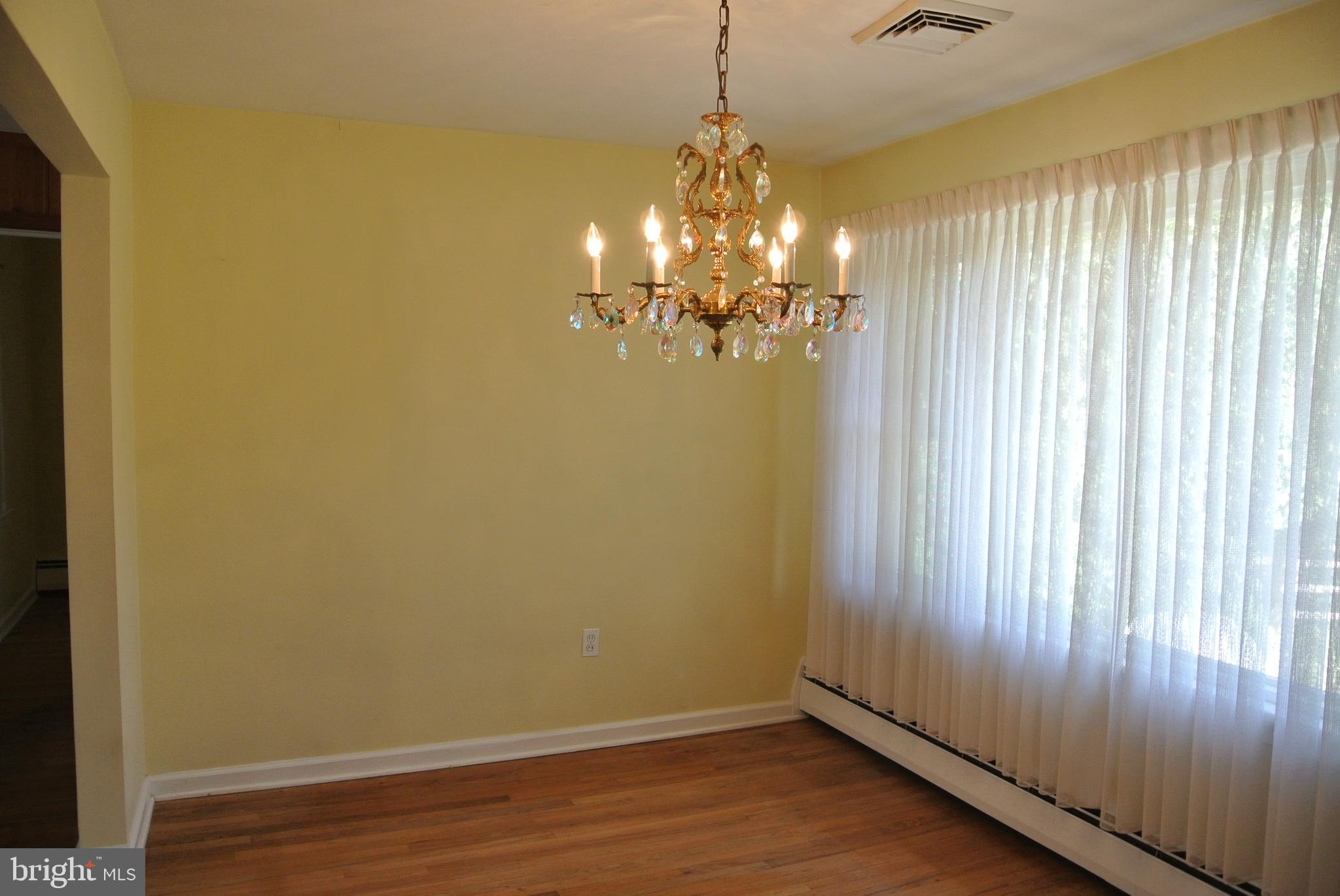 110 Midway Road Phoenixville, PA 19460 - Photo 12 of 44 Dining Area